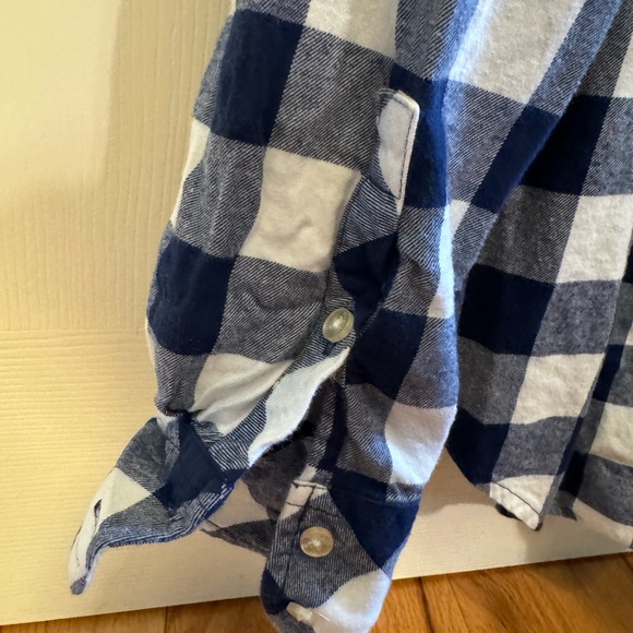 Vineyard Vines Relaxed Carmel Buffalo Check Performance Flannel Button Down Sz 8 - Picture 4 of 6